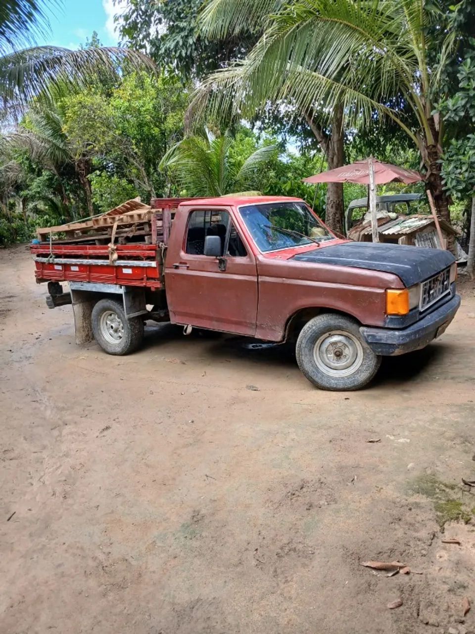 F 1000