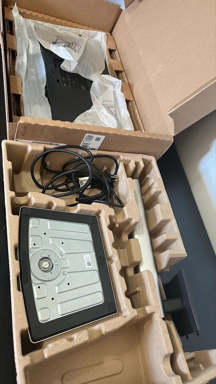 Monitor Dell Pro Plus 24? para retirada de peças - Foto 2
