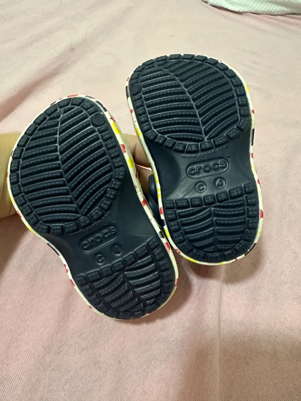 Vendo crocs original infantil  - Foto 5