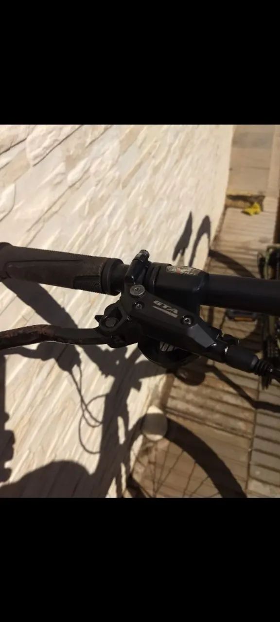 VENDO /AVALIO TROCAS - Bicicleta Aro 29  - Foto 3