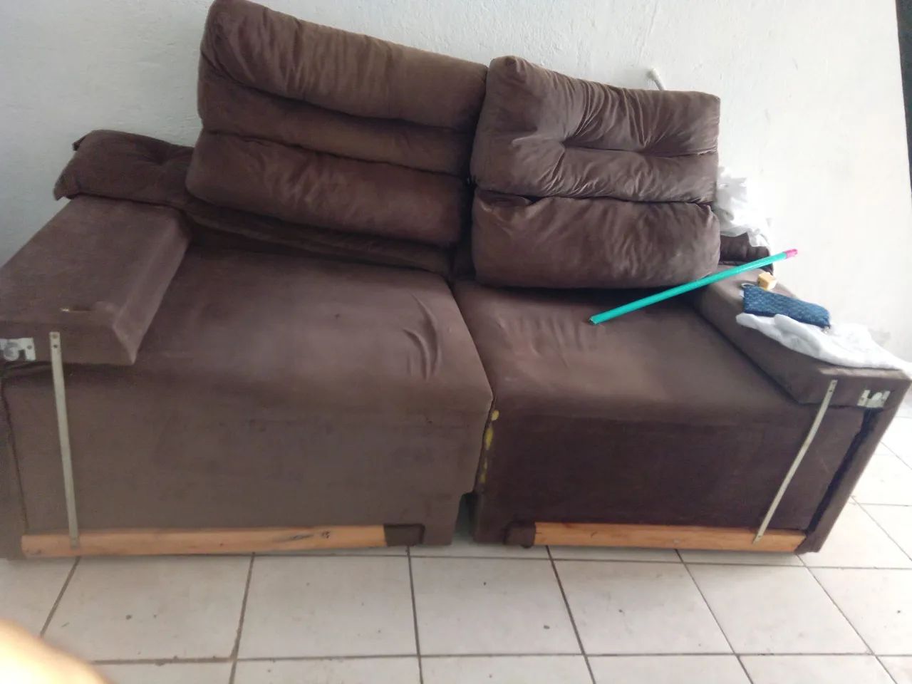 Vende-se sofá 250 reias - Foto 2
