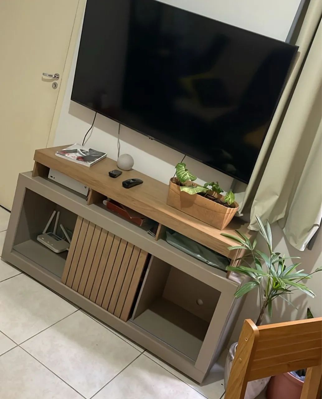 Rack TV