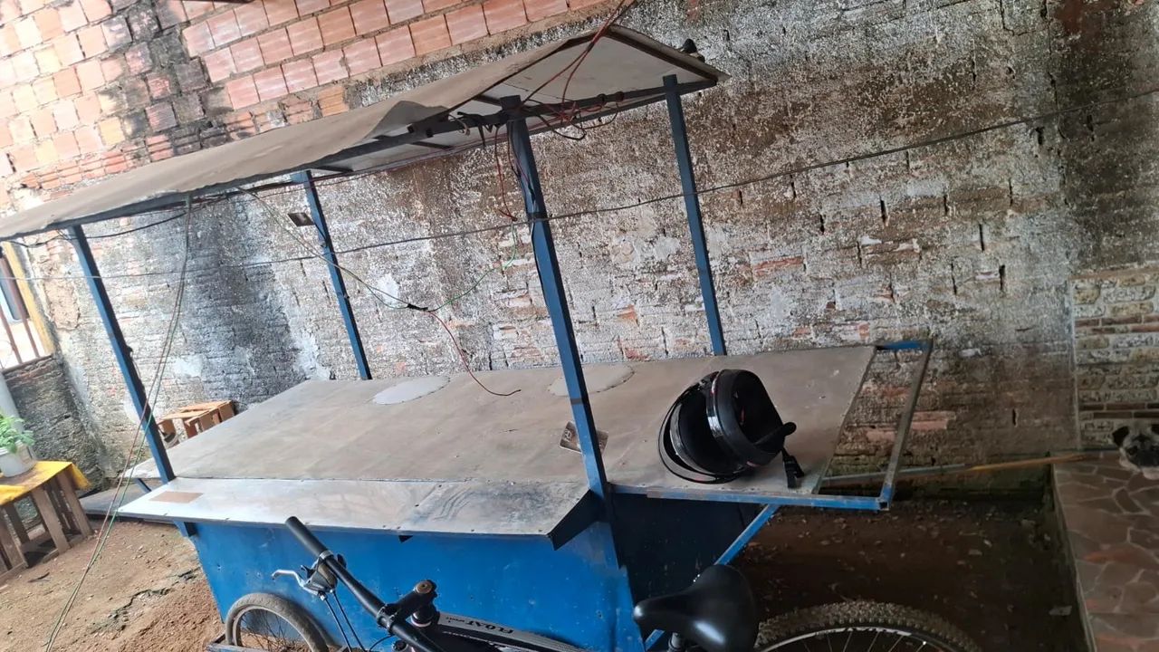 Vende se carrinho de lanche e estufa 