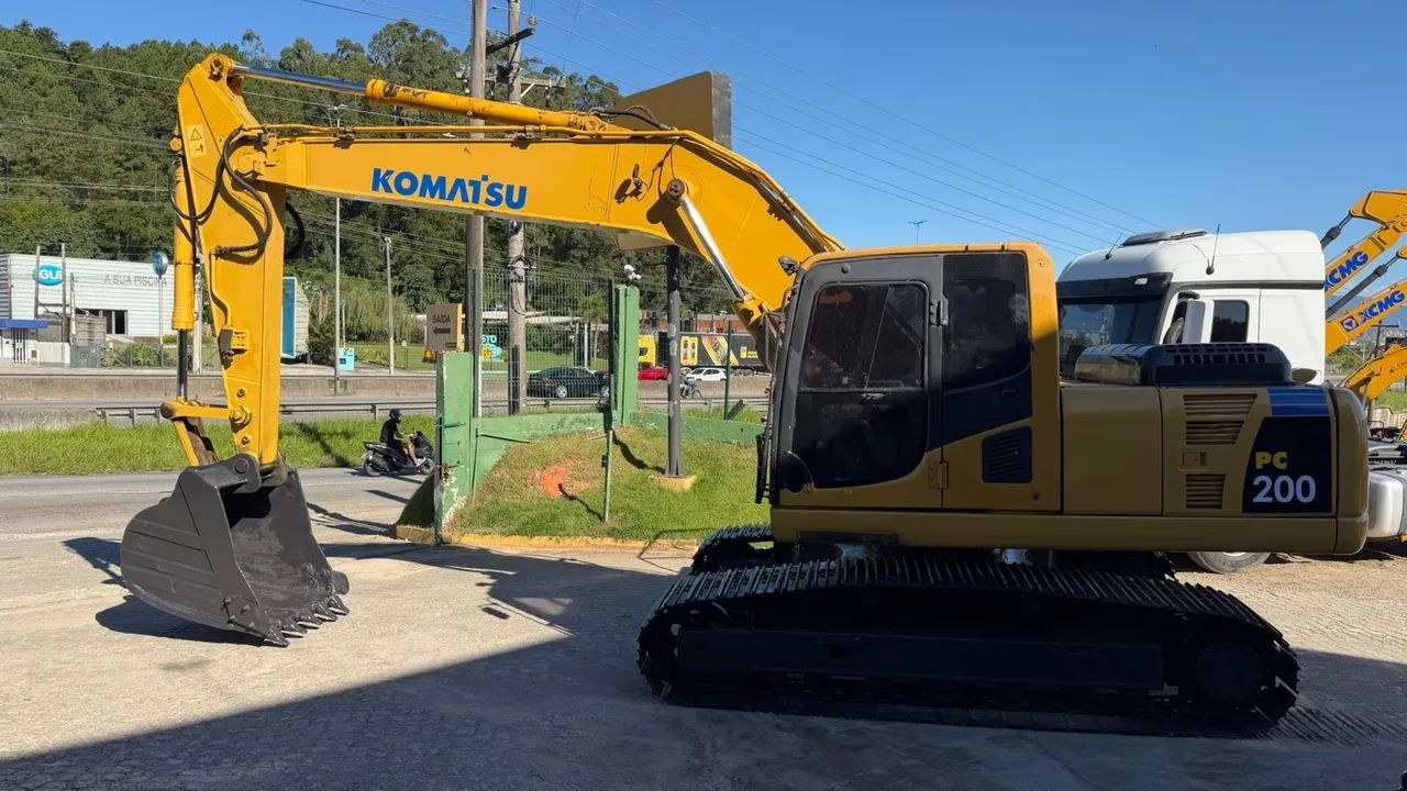 Escavadeira pc 200 - Foto 3