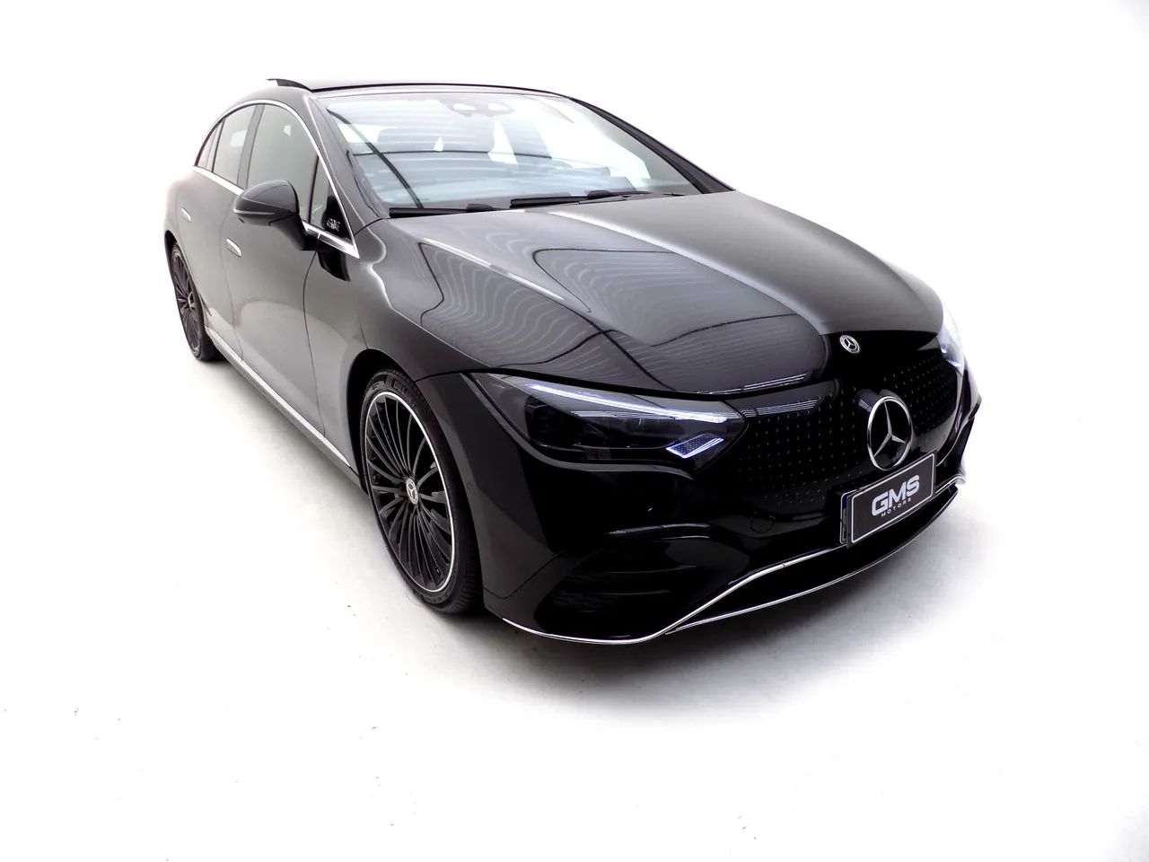 Mercedes-Benz EQE 350+ AMG Line (elétrico) 2025