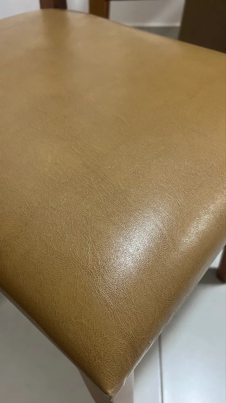 Mesa com 4 cadeiras  - Foto 4