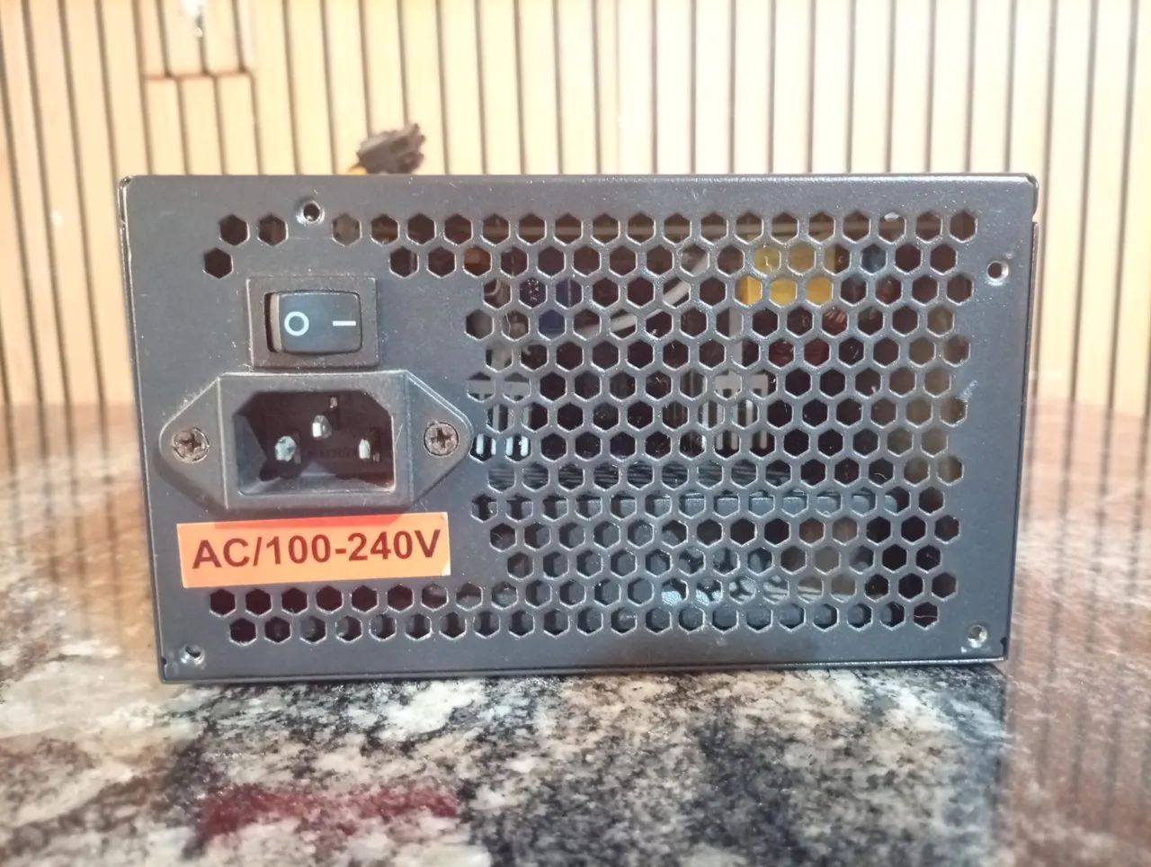 Fonte Black hawk ATX 400W - Foto 3