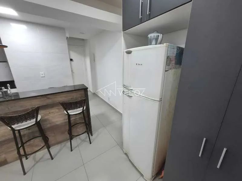 Studio : / Residencial / Santa Teresa
