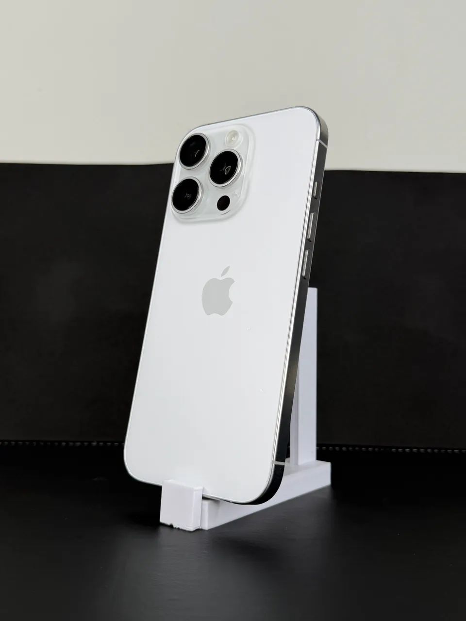iPhone 16pro 本体のみ　256GB iPhone 16 pro 256gb - Celulares e Smartphones - Bom Retiro