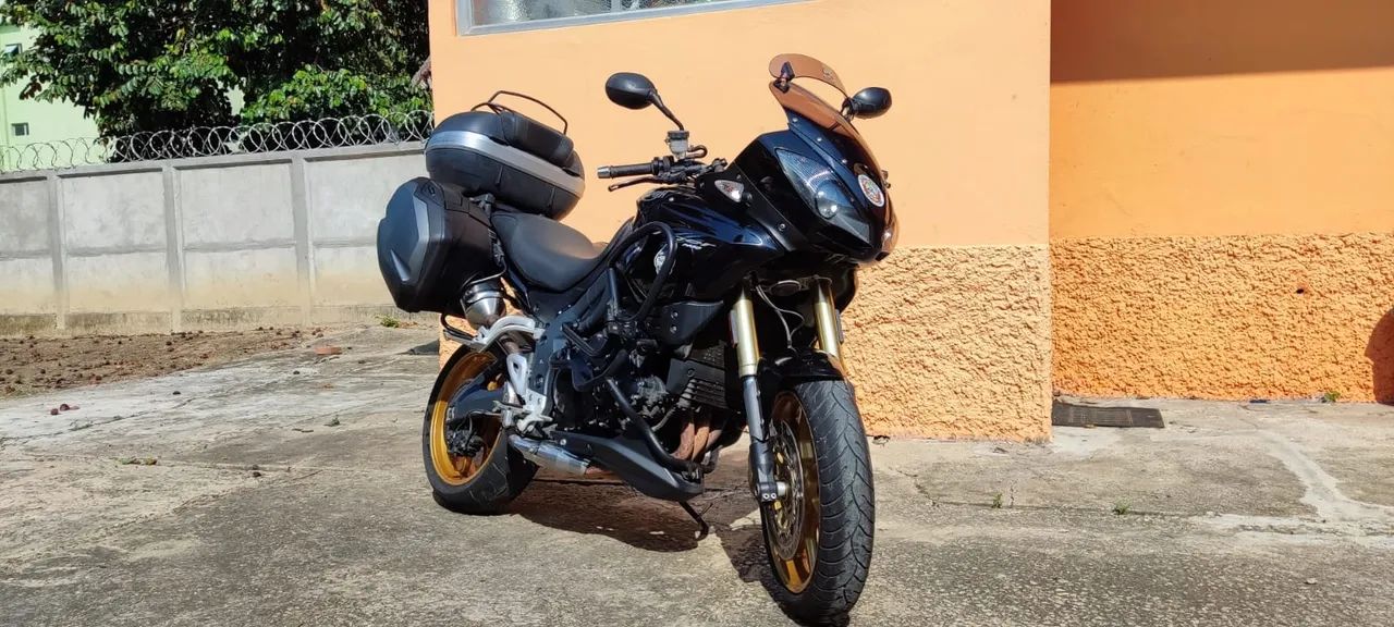 Triumph Tiger 1050 