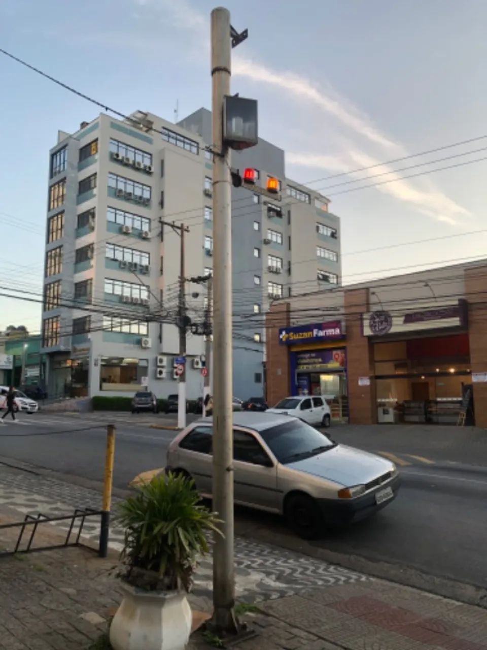 Poste totem 5 metros