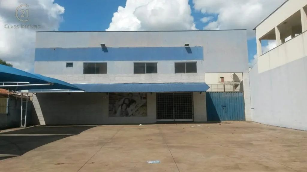 Barracão à venda e para alugar em Jataizinho, Centro, com 650 m² - Foto 3