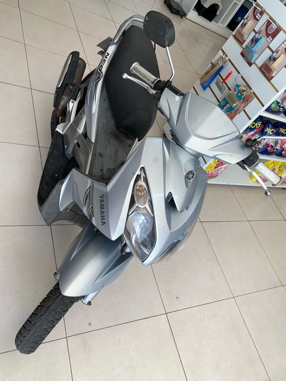 Moto Impecável 