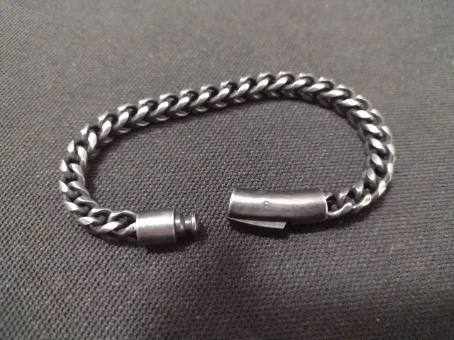 Pulseira rock/motoqueiro 18.5 cm - Foto 3