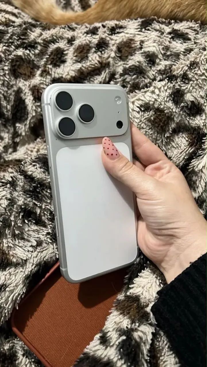 Phone 17 pro Max 256 GB  - Foto 2