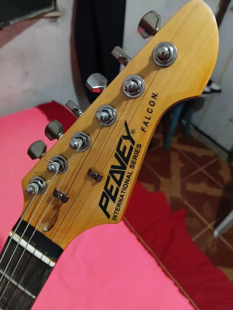 Guitarra Peavey - Foto 2