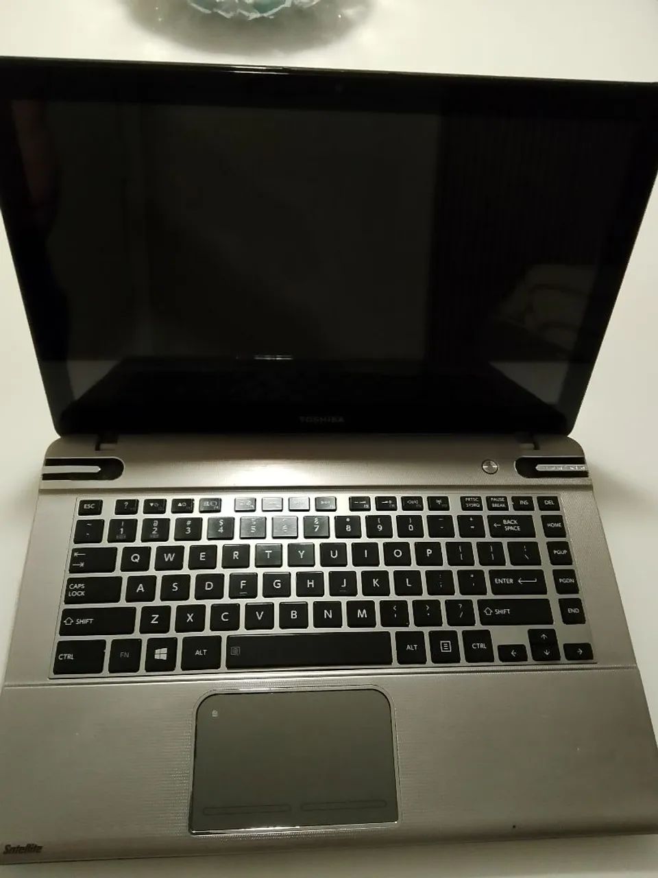 Notebook satelite