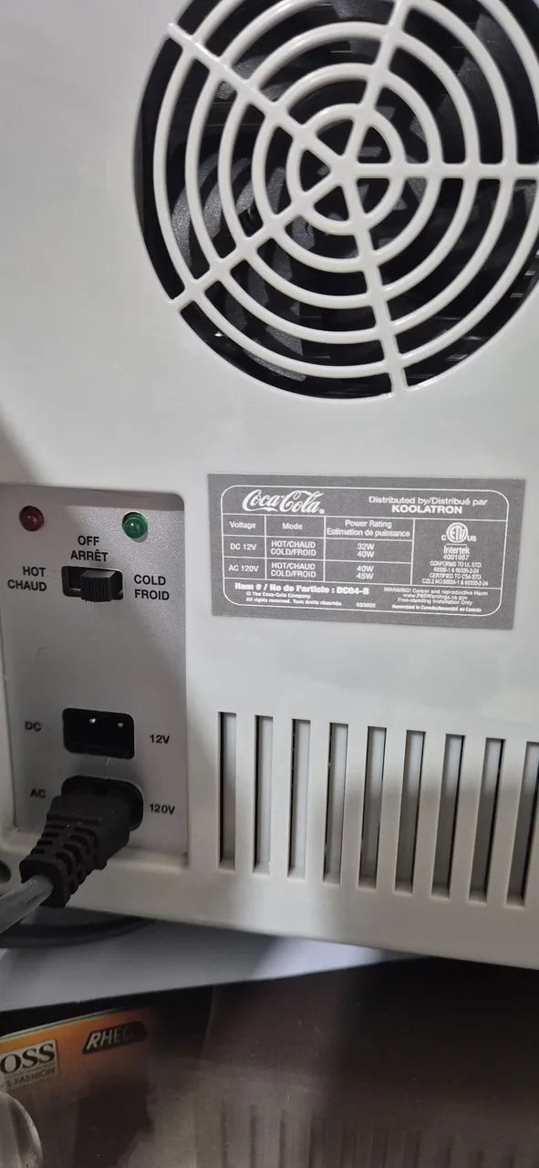 Mini Geladeira Koolatron Coca cola - Foto 3