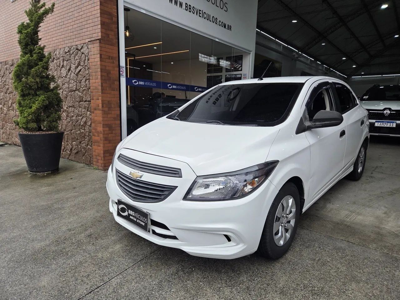 Chevrolet Onix JOY Hatch 1.0 8V Flex Mec. 4P, foto 4 de 9