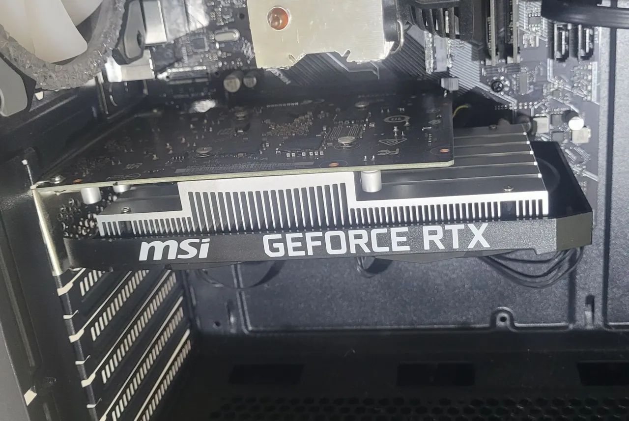 RTX 3050 6GB MSI - Foto 2