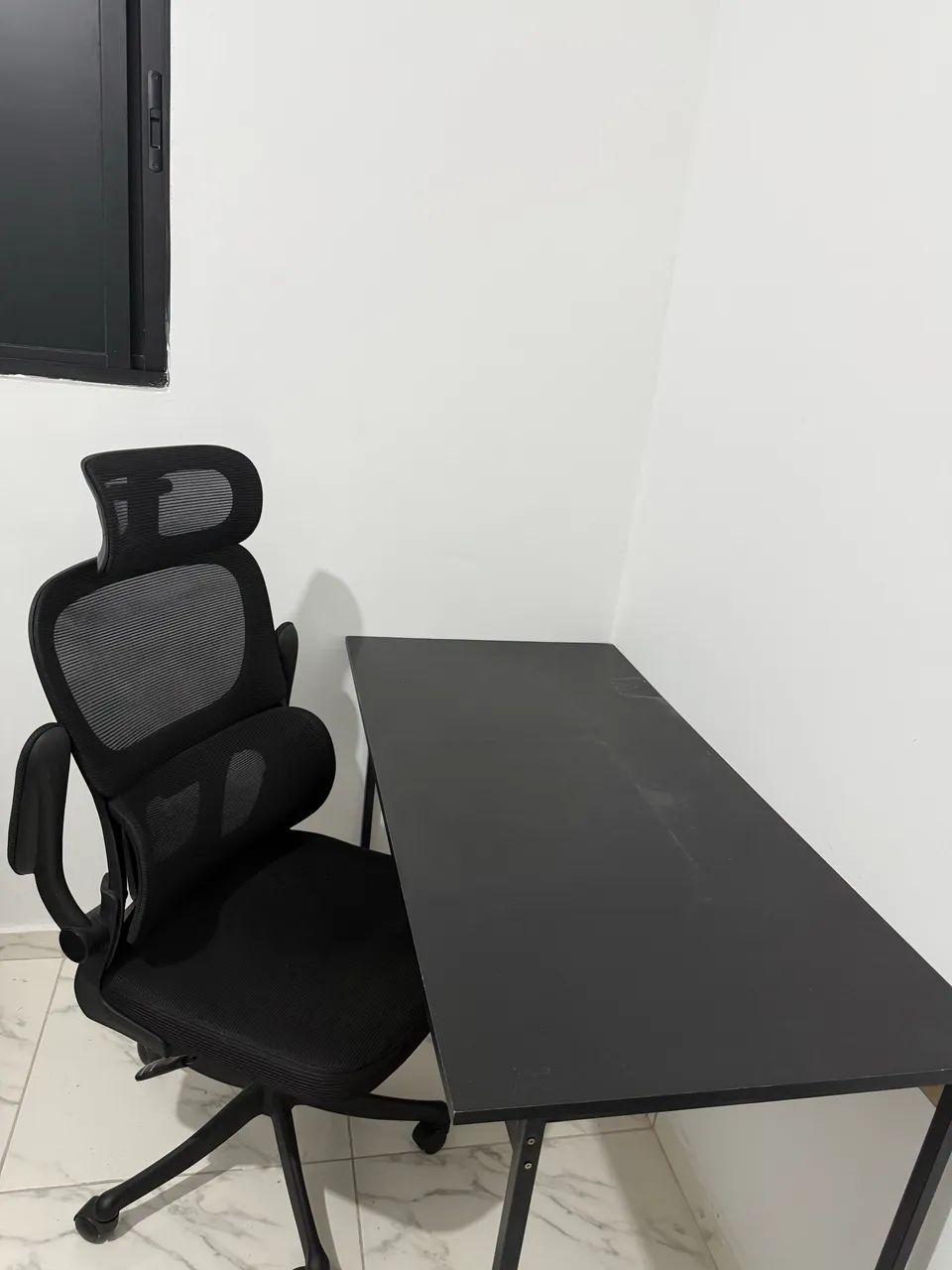 Cadeira + mesa para computador 