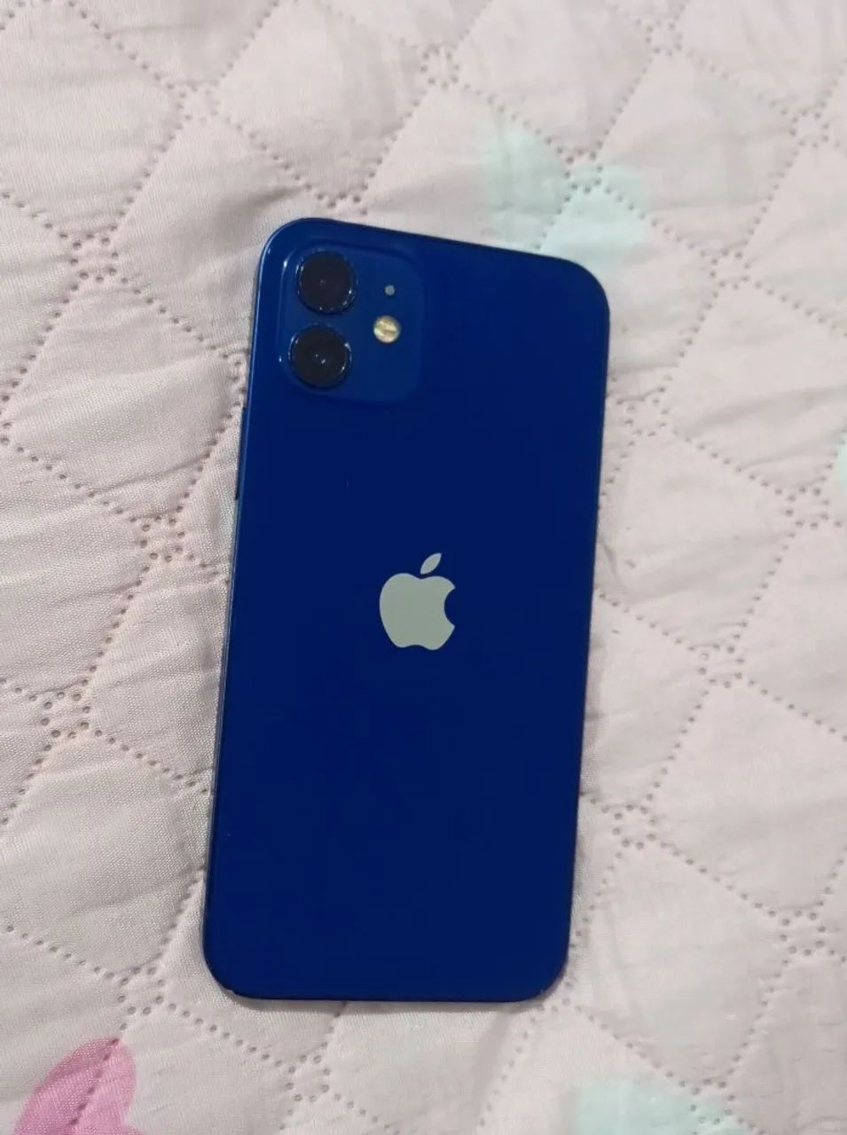 iPhone 12 bateria 98 64gb feci id ok todo ok - Celulares e