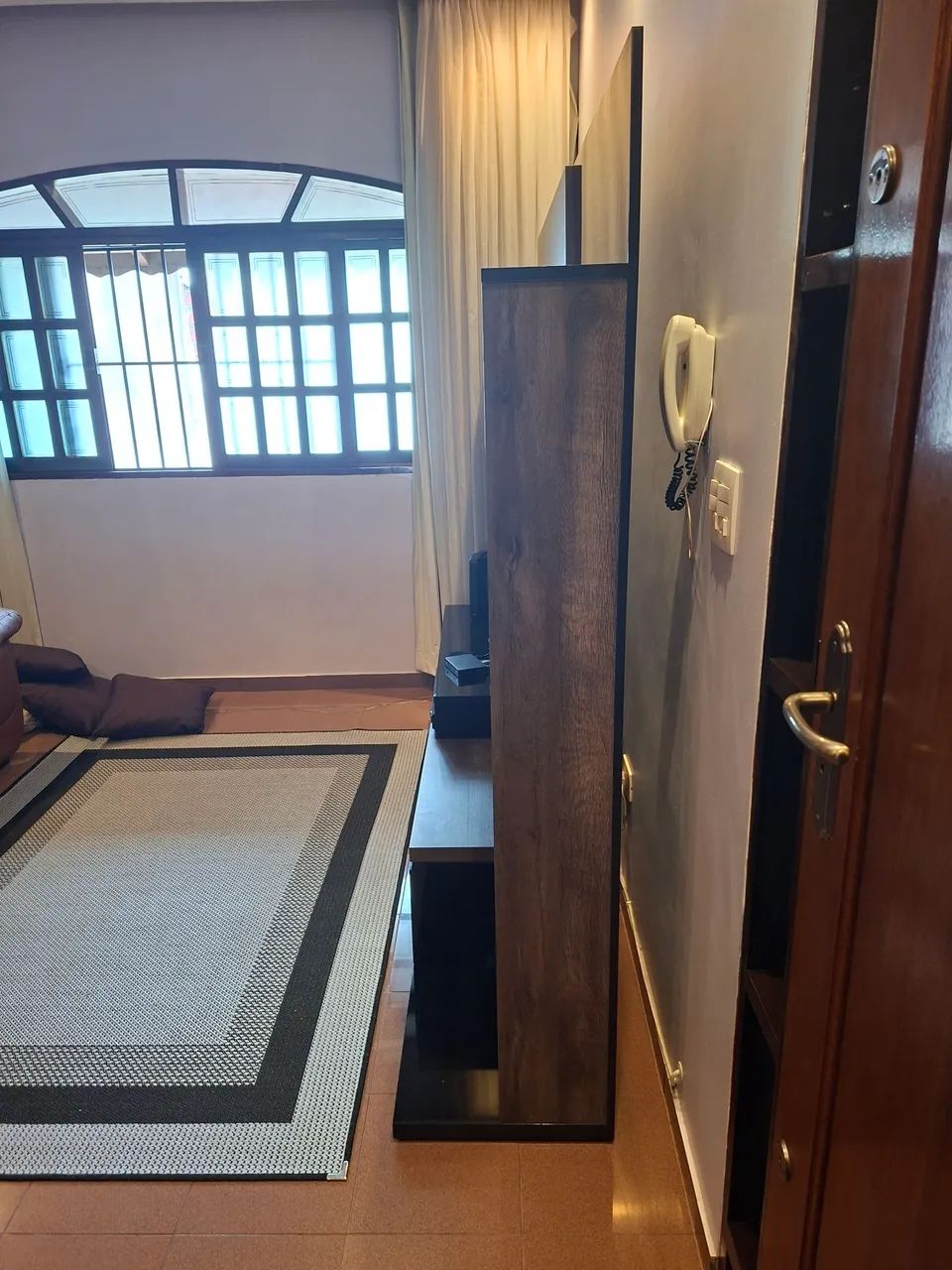 Painel / home completo com nichos, gavetas e torre lateral - Foto 3
