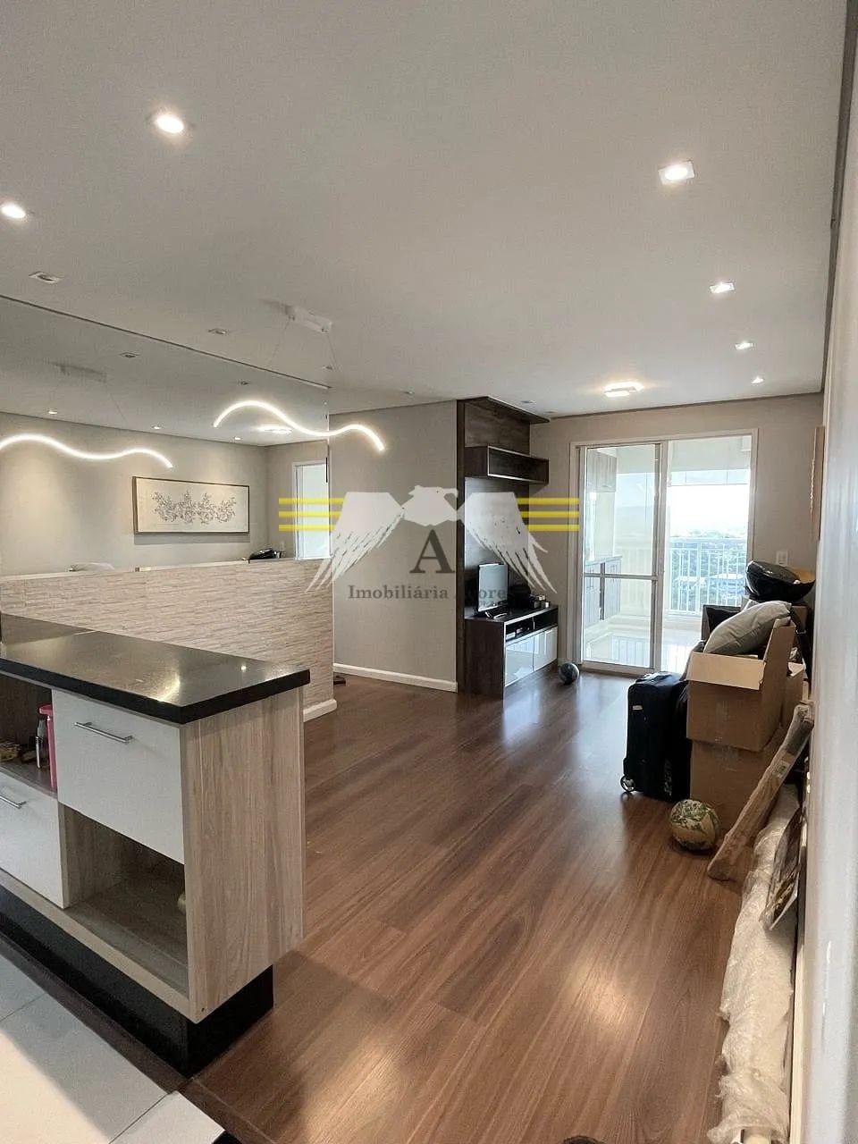 Sofisticação e Conforto no Belém  71m² com 3 Dormitórios, 1 Suíte, Sacada com Skinglass! à