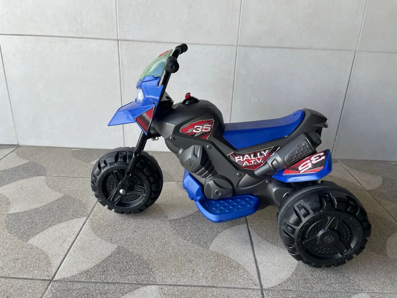 Vendo moto elétrica infantil 