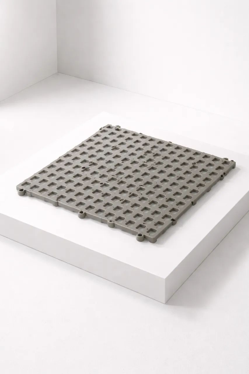 Piso Plástico 33 x 33 cm Organização Geral da Casa M² - Foto 2