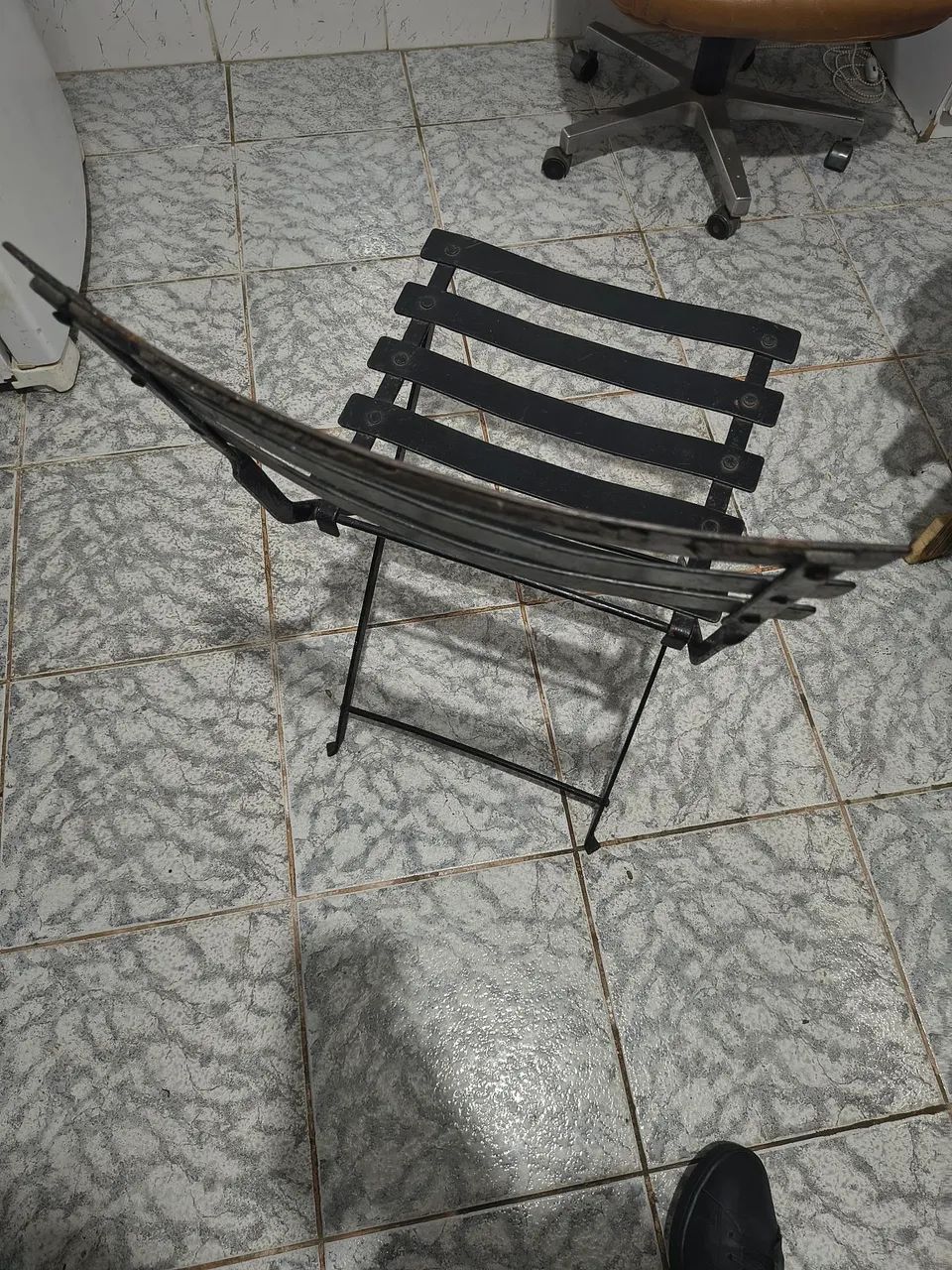 2 cadeiras de ferro  - Foto 2
