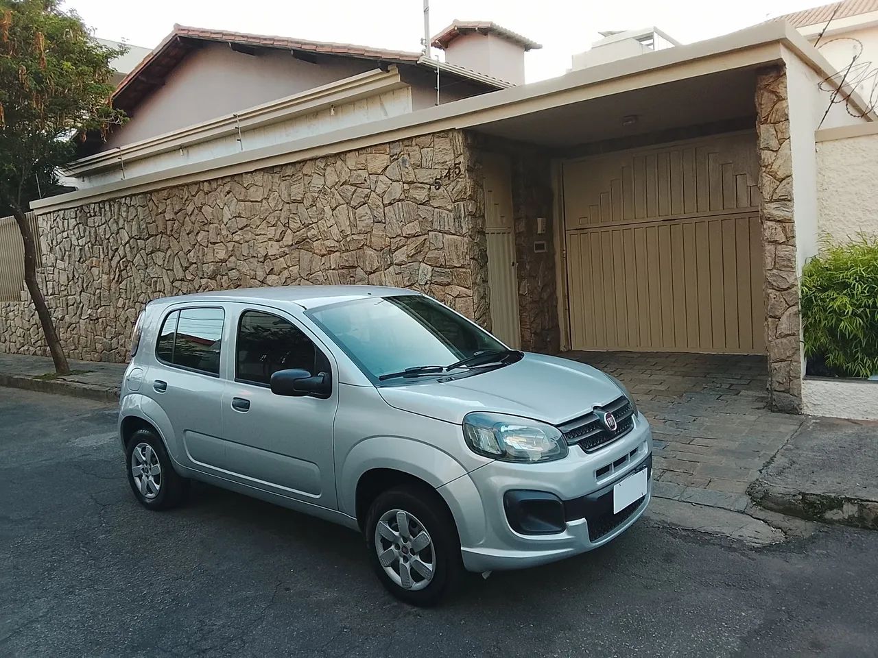 Fiat Uno DRIVE 1.0 FLEX 6V 5P 2018