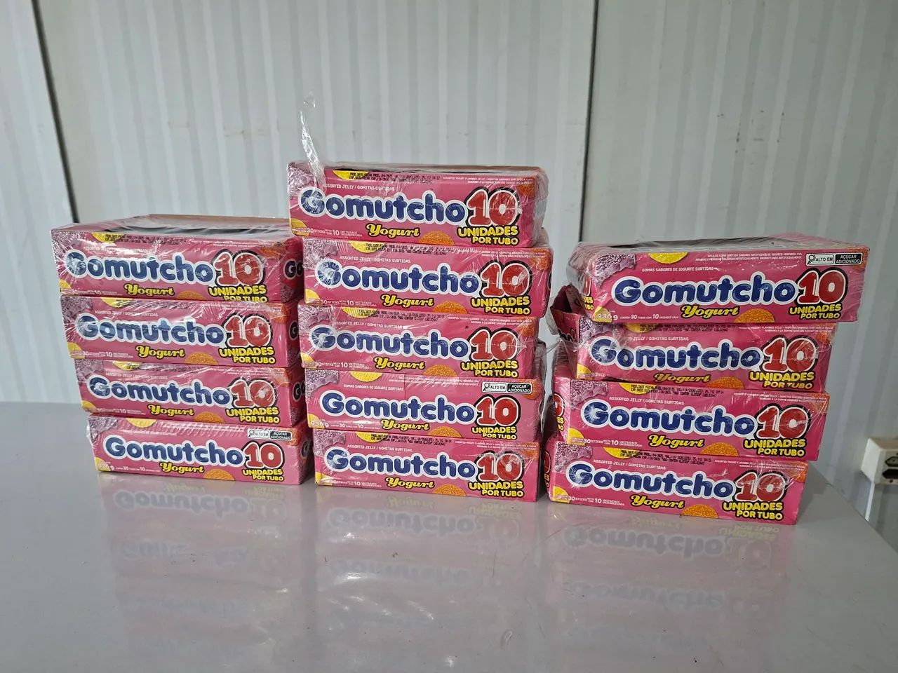 Gomutcho (Yogurt/Frutas sortidas) 28 caixas - Oferta