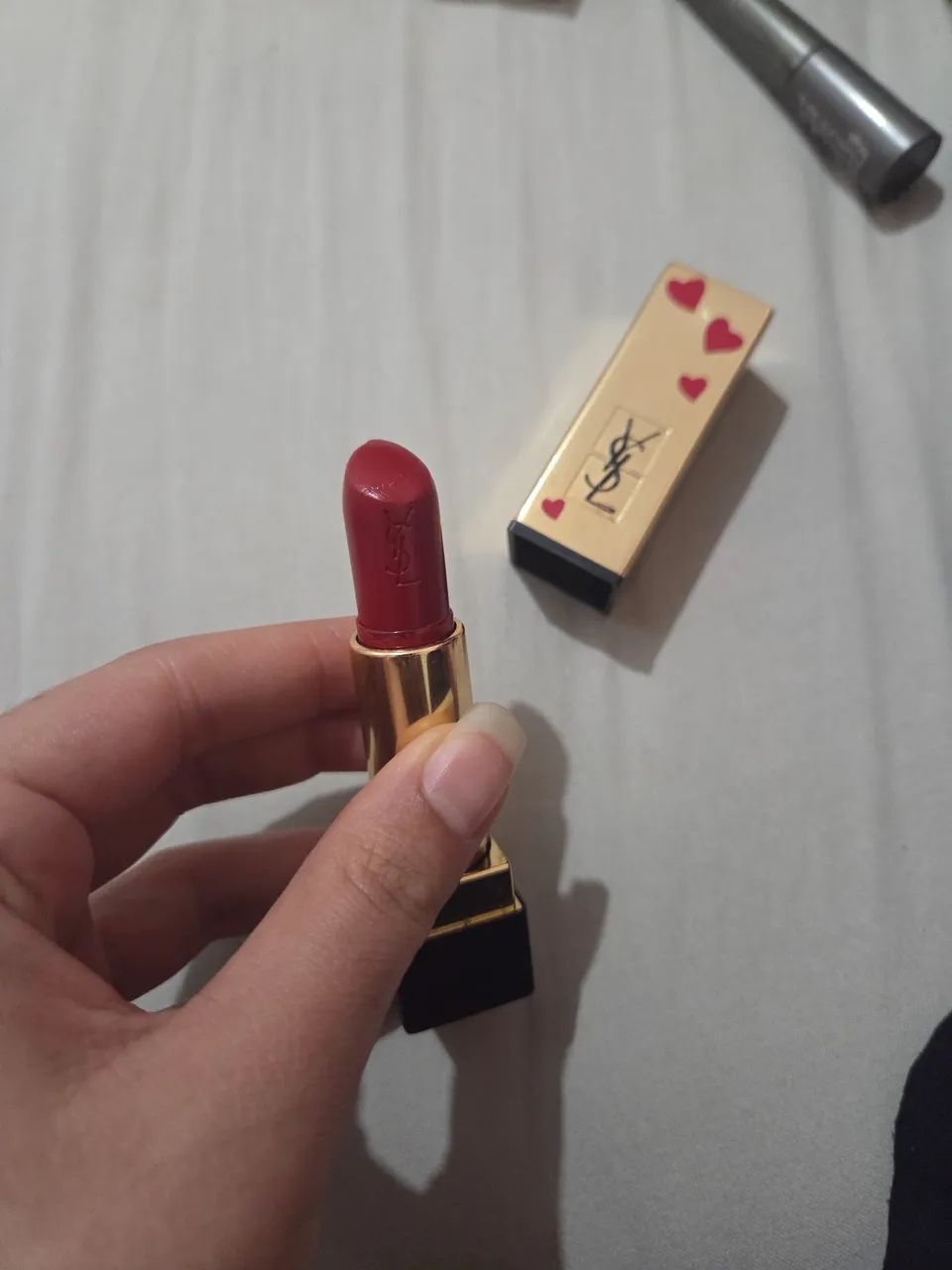 Batom vermelho Yves Saint Laurent - Foto 2