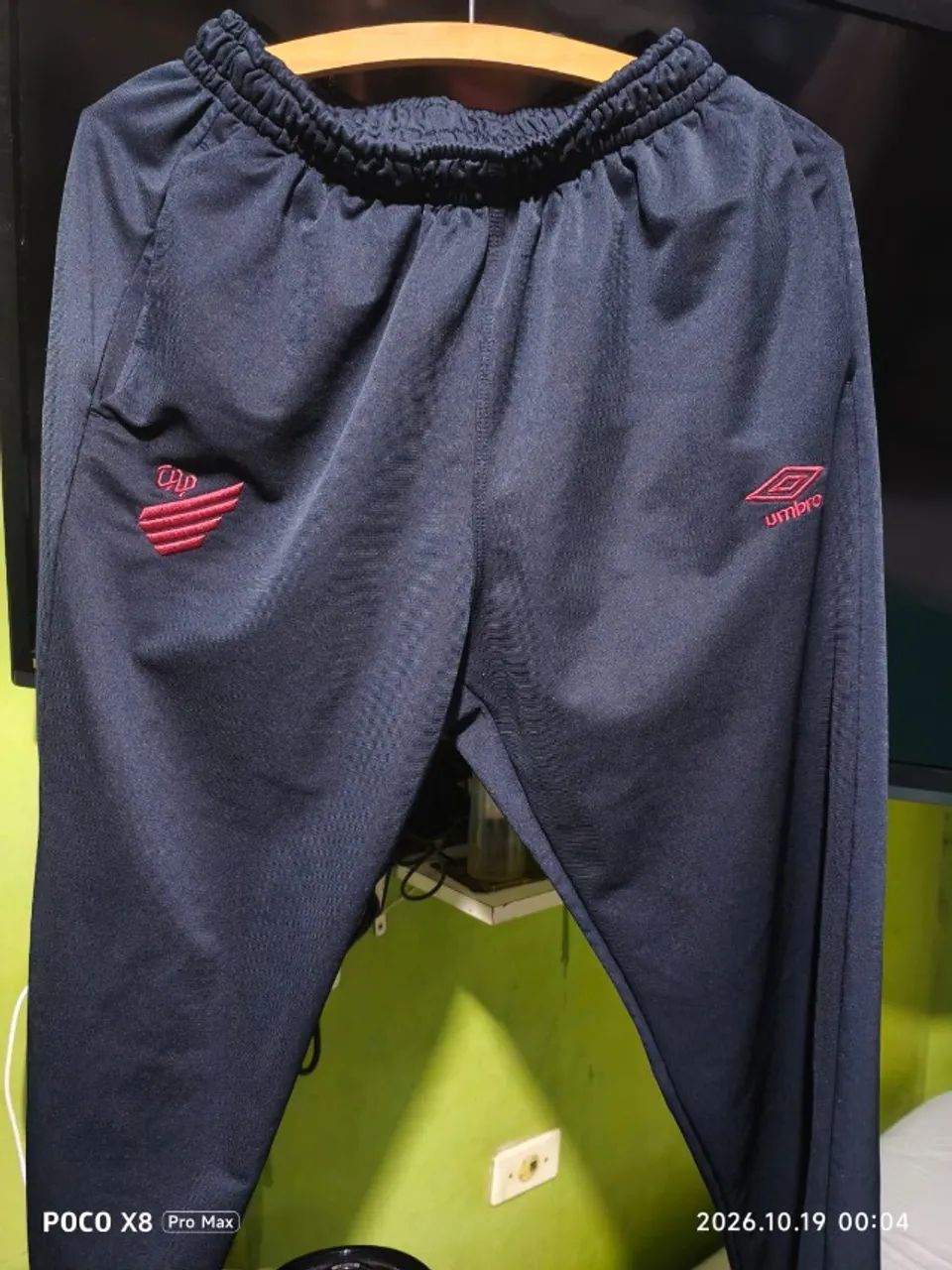 calça umbro atletico pr M - Foto 2