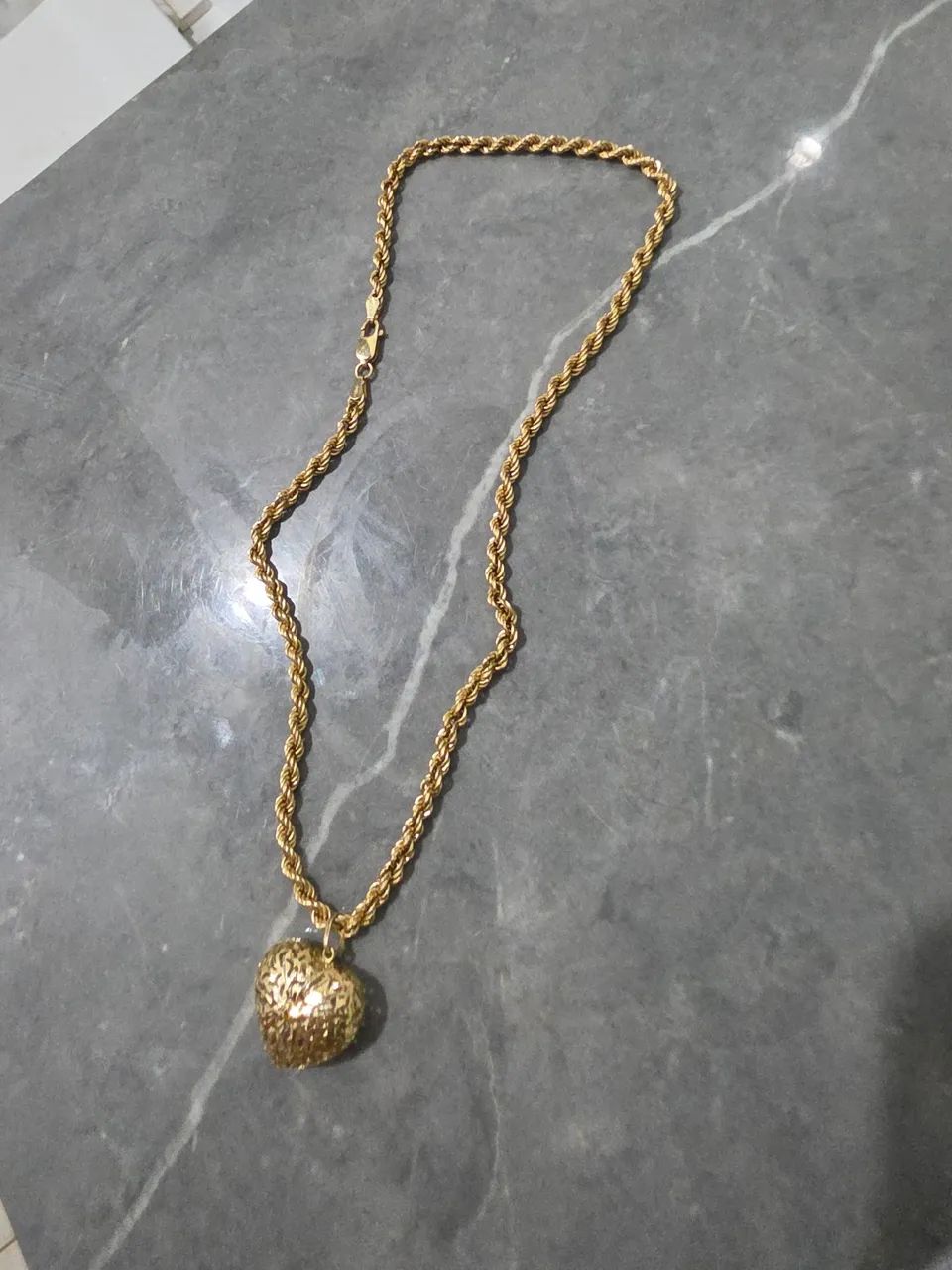 Colar de ouro 