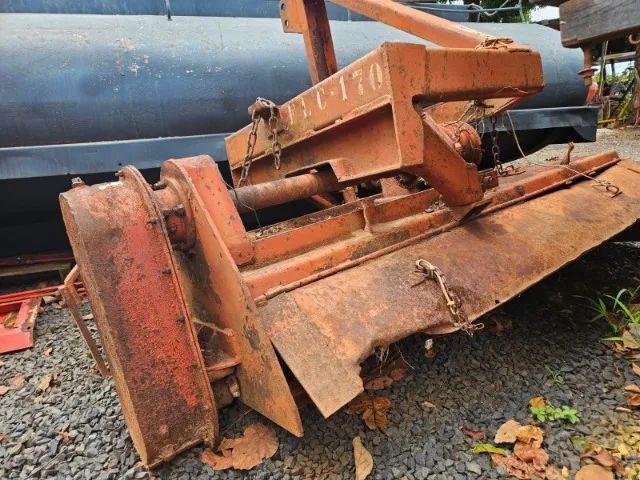 Trincha triton 1,70. Vende ou aluga - Foto 2