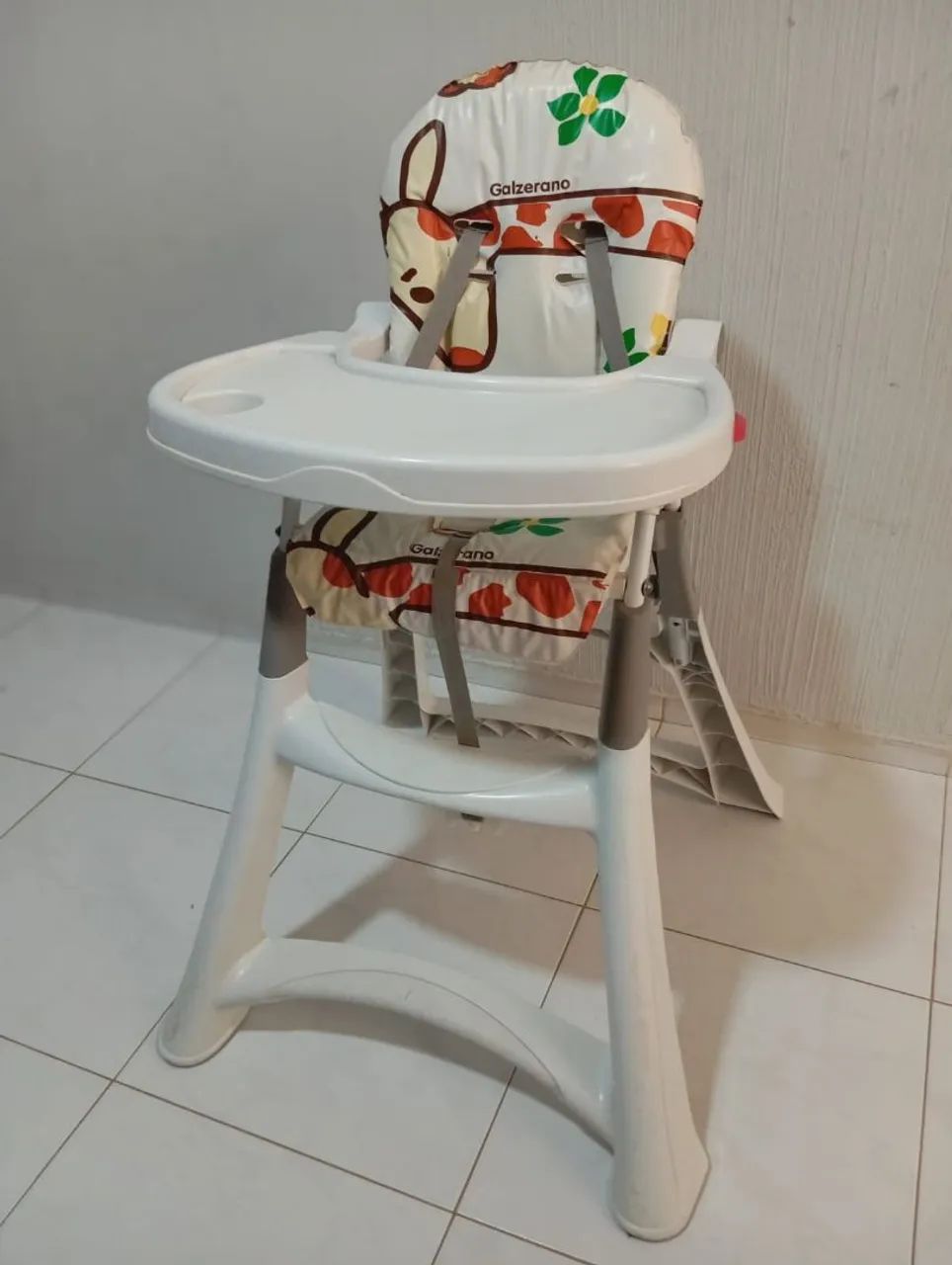 Cadeira de Alimentação Galzerano Bebê Branca Estampada