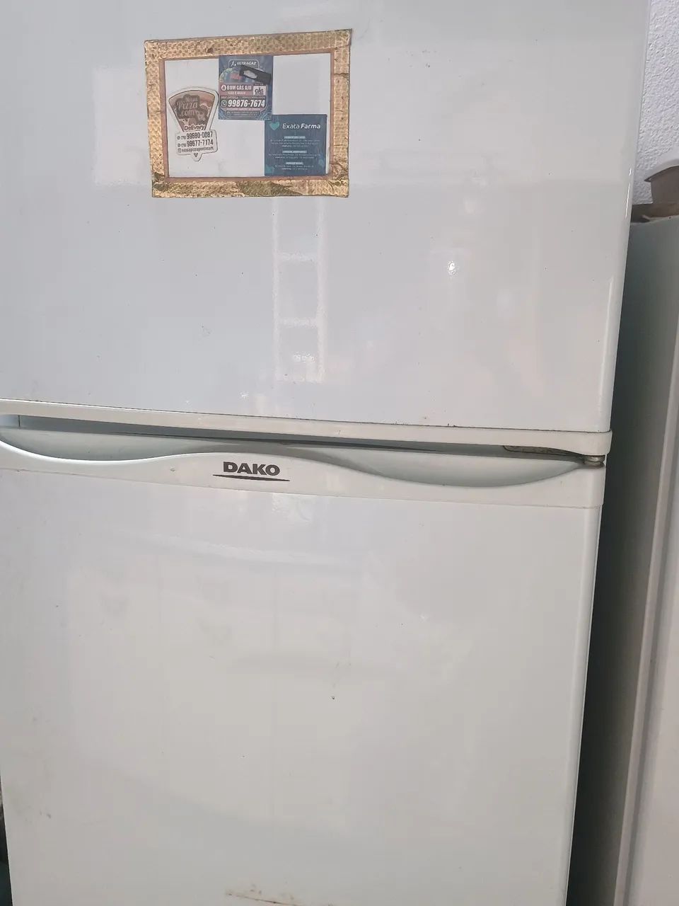 Fogão e duas geladeira uma grande e uma pequena  - Foto 3