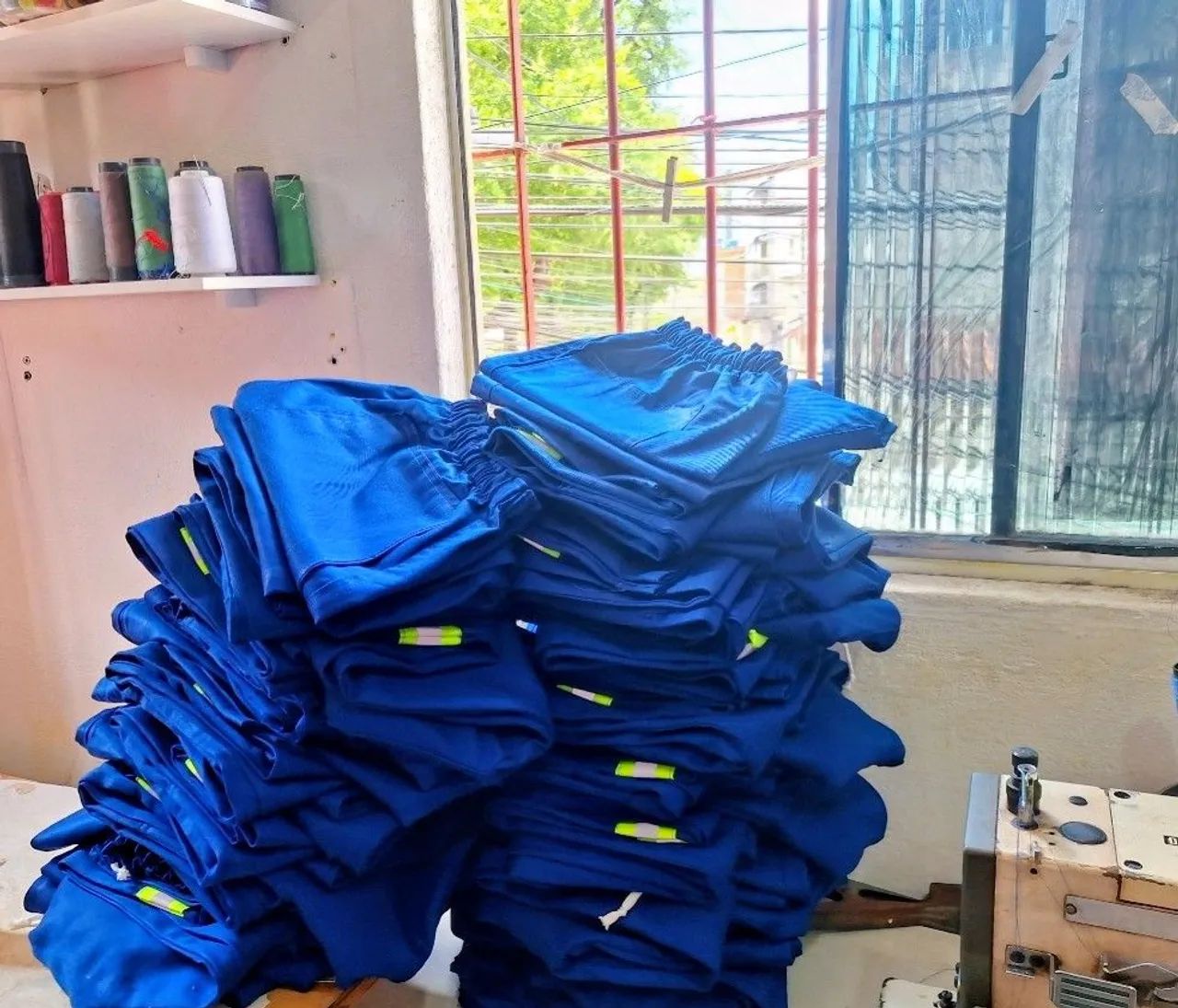 Uniformes profissionais em geral.  - Foto 5