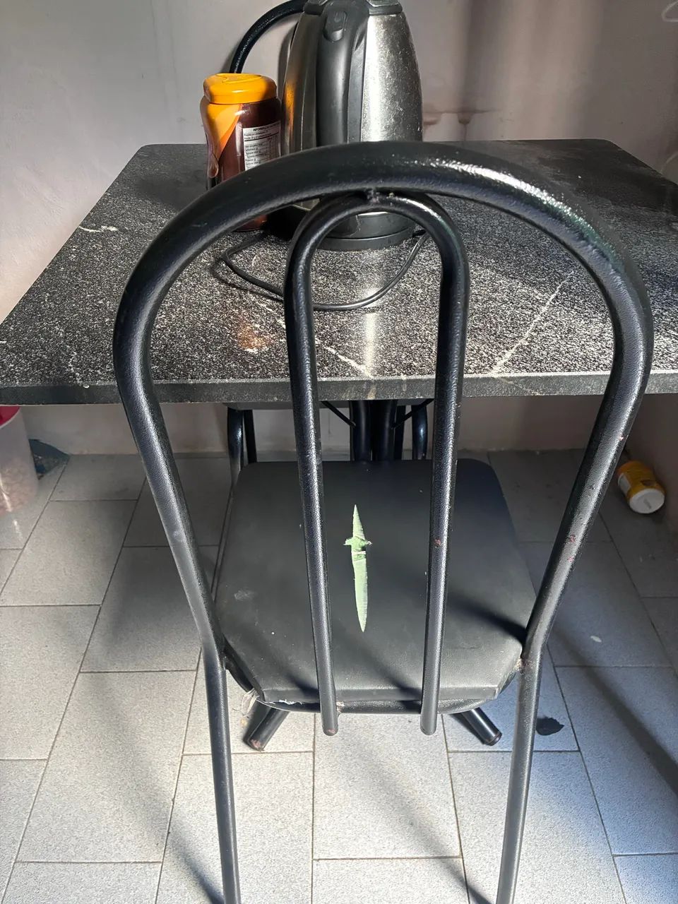 Mesa pequena de mármore  - Foto 3