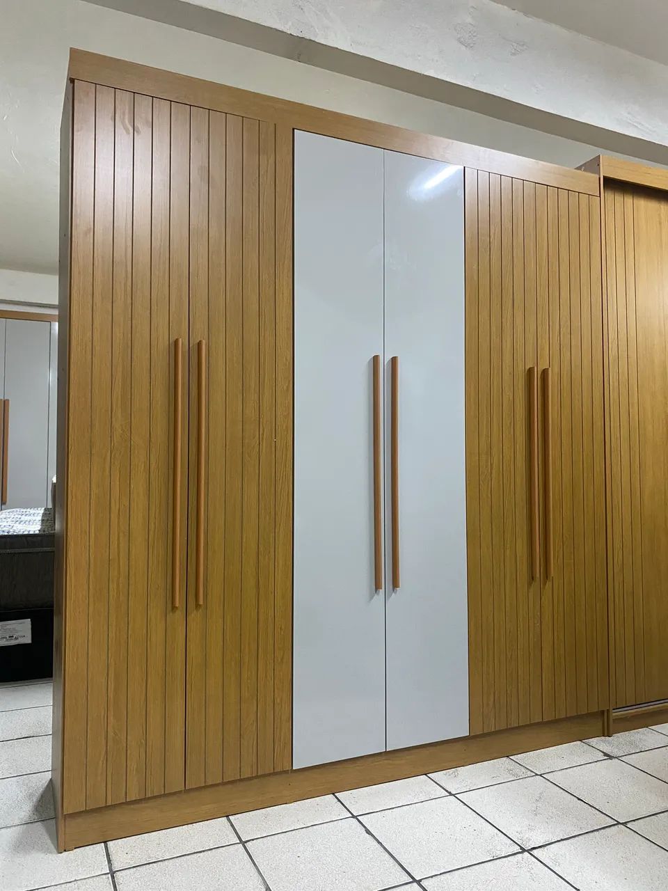 Guarda roupa casal entrega grátis 