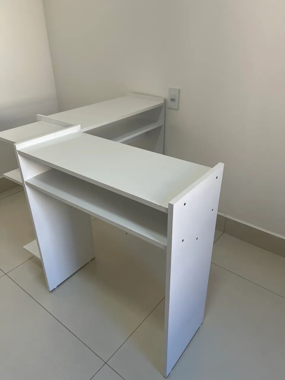 Mesa branca para Nail Desingner ou Quarto de menina  - Foto 3