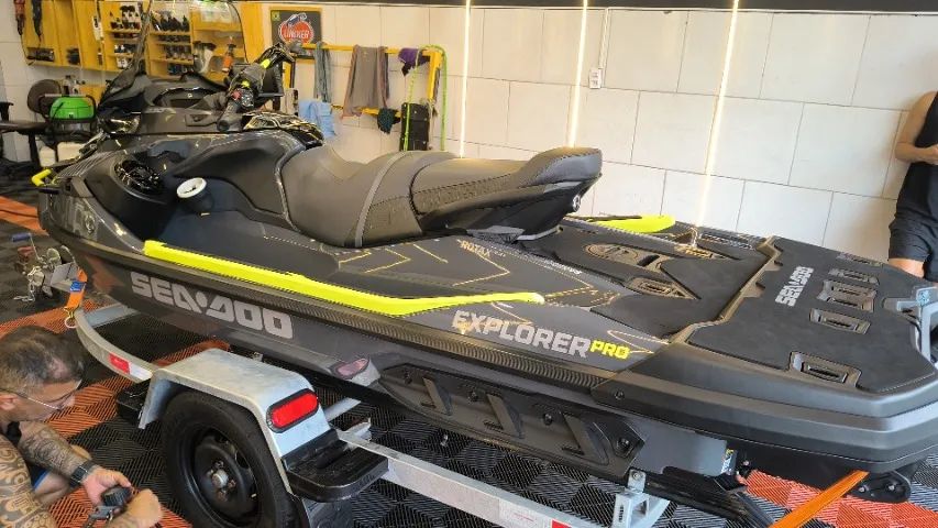 Vendo Sea doo Explorer pro único dono com 34h jet impecável. - Foto 4