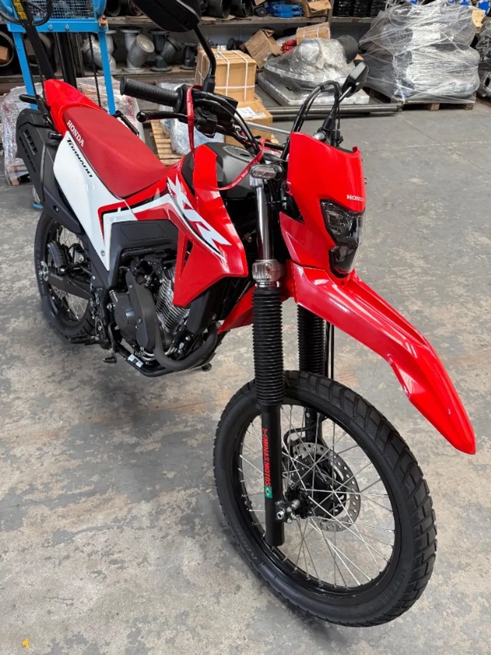 XR 300 TORNADO