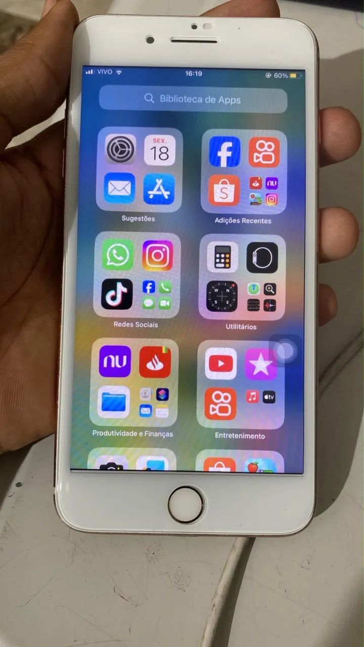 Celular iPhone 8plus  - Foto 2