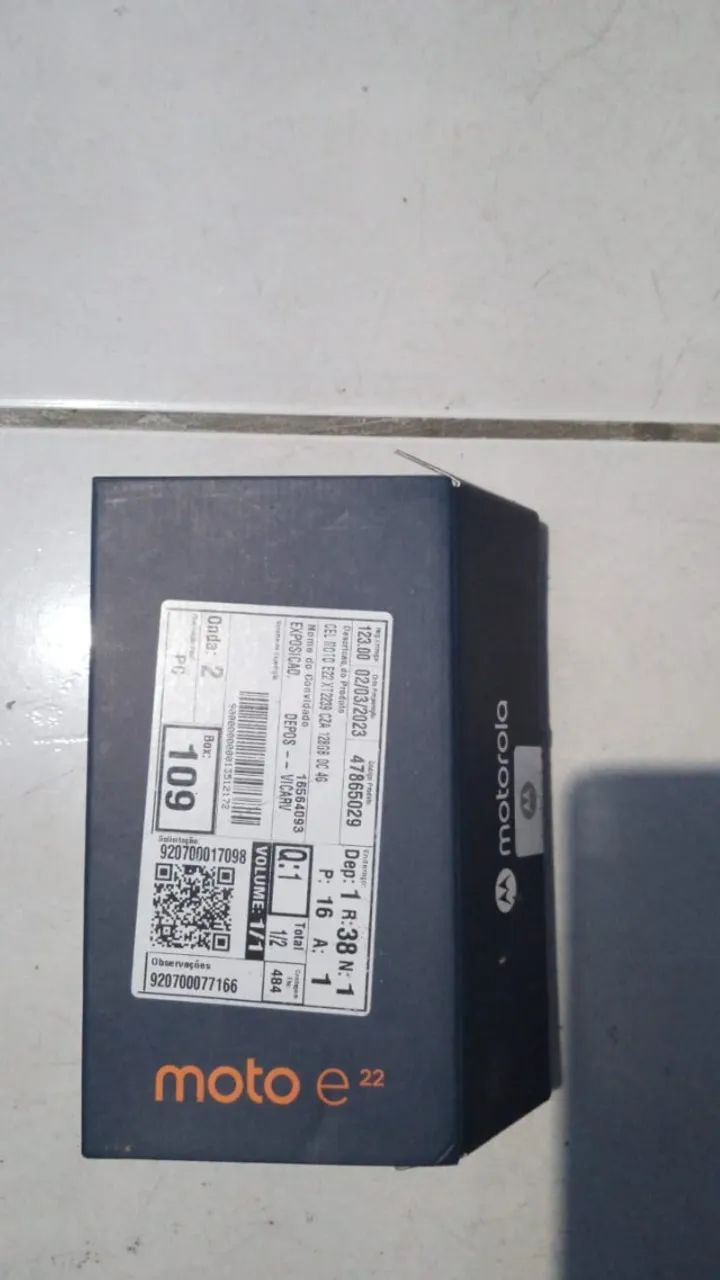 CELULAR MOTO e22 semi novo - Foto 3