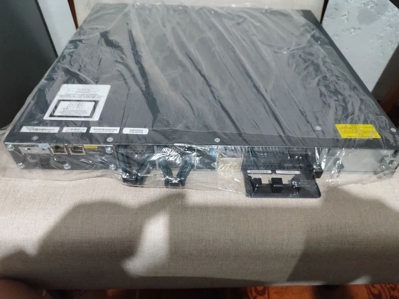 Switch Cisco Catalyst 3750X / 3560X - Equipamento de Rede Profissional - Foto 3