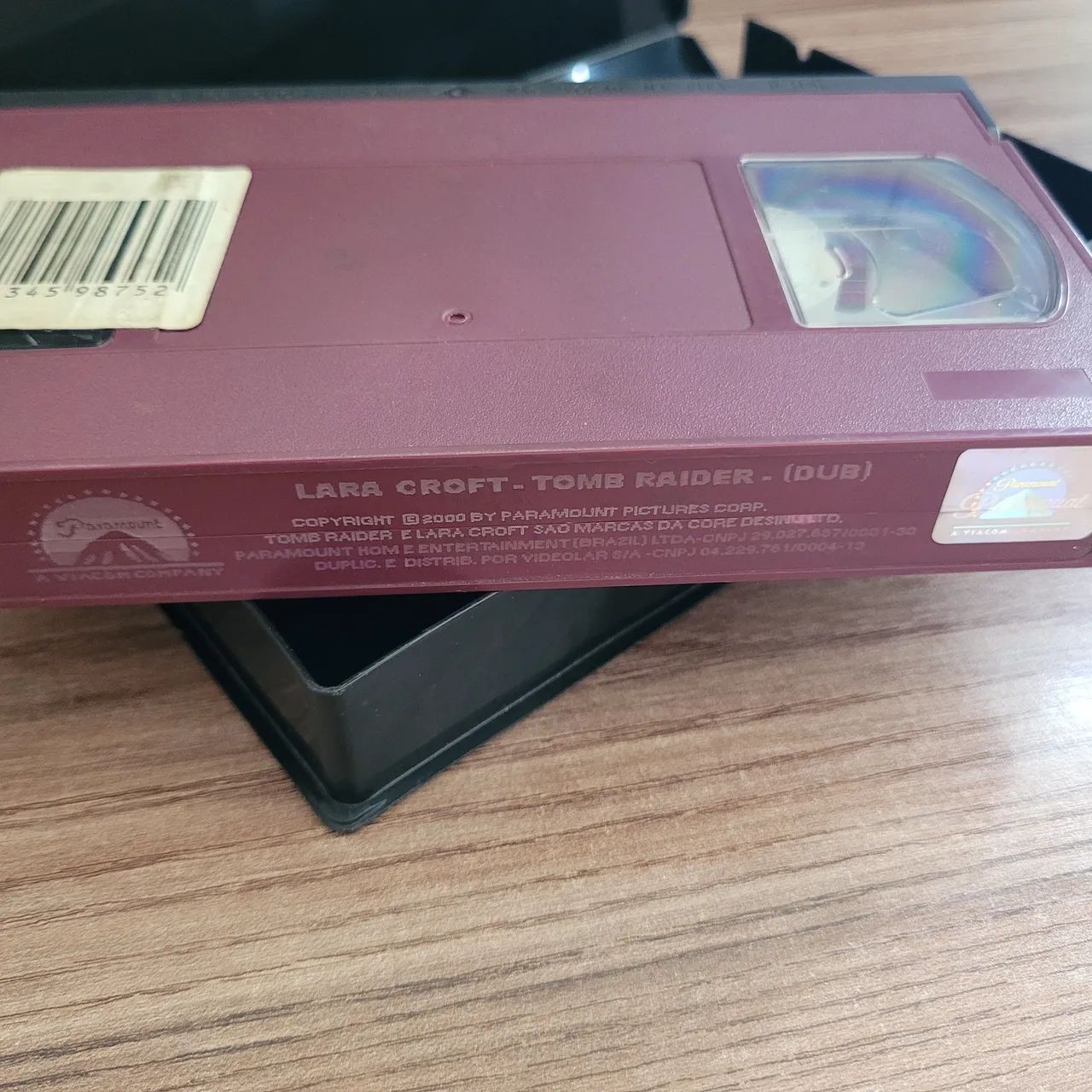 Fita VHS Lara Croft Tomb Raider - Dublado - Paramount - 2001 - Foto 5