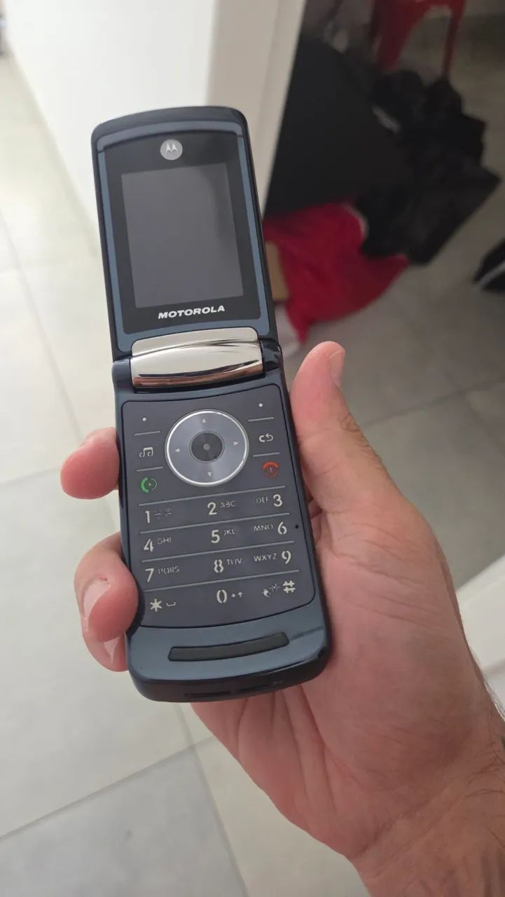 Motorola v8 - Foto 2
